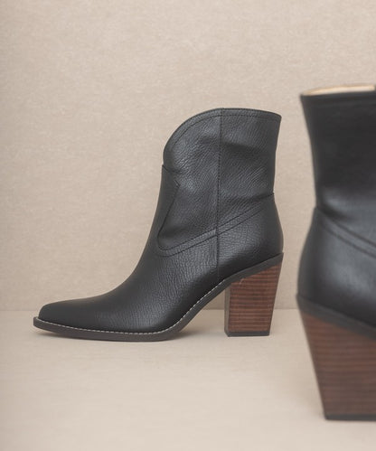 Harmony - Two Panel Western Booties