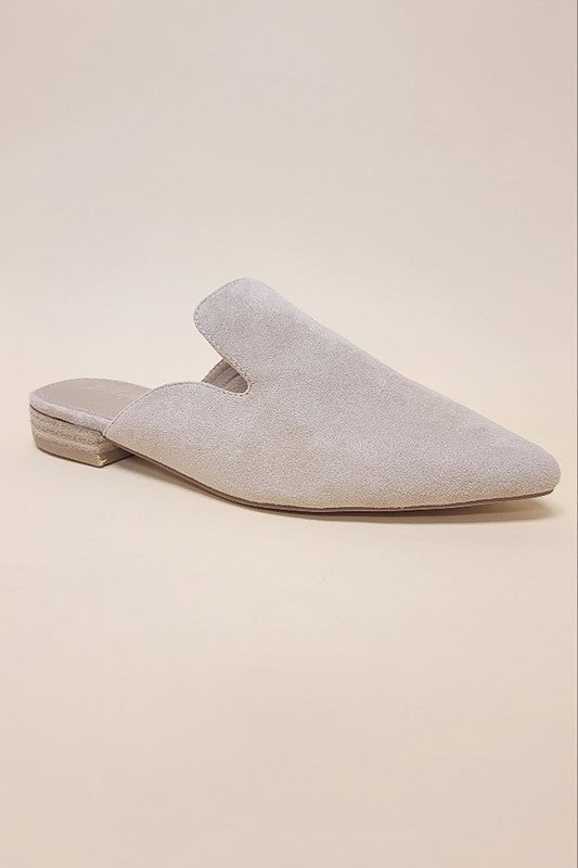 POINTED TOE SLIP ON MULE FLATS